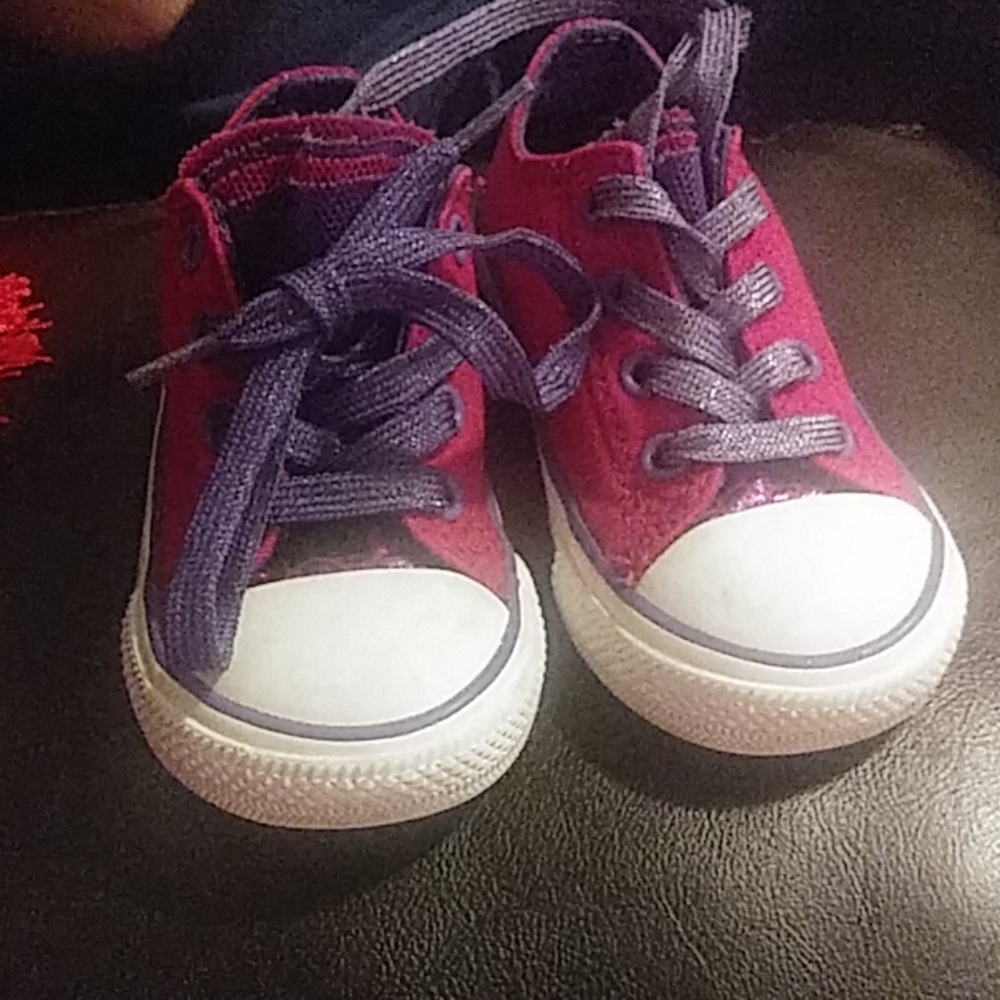 Size 6 converses